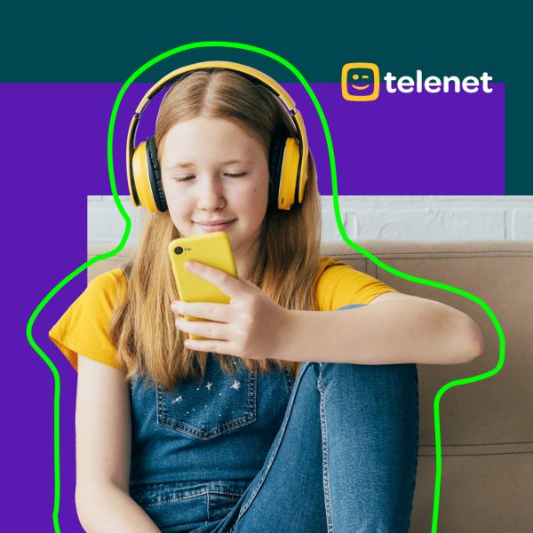 Young girl with headphone and smartphone