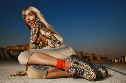 Hyper-blanding_Dr-Martens